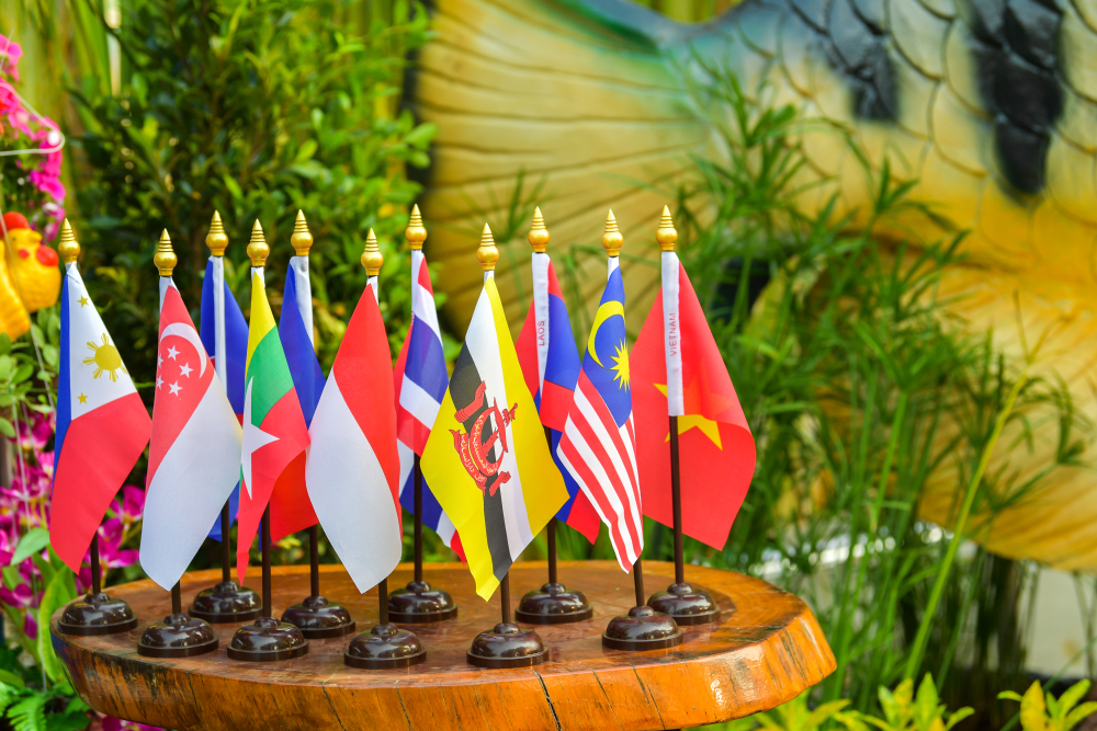 flag-association-southeast-asian-nations_s